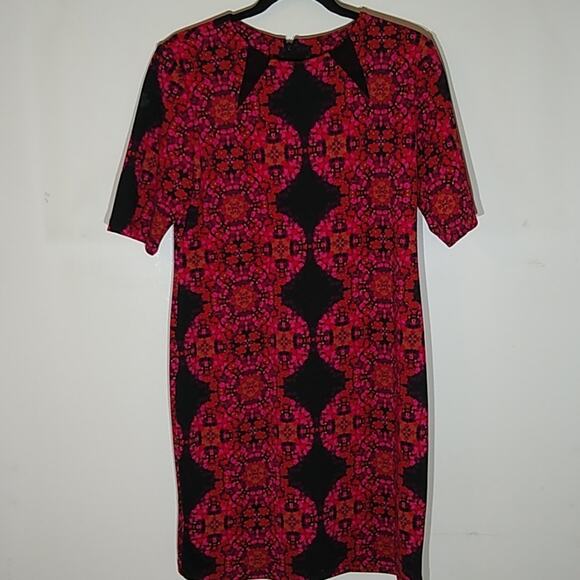 Taylor Women's Size 12 Fuchsia Floral Print Sheath Dress. Office/Night out - Picture 2 of 9